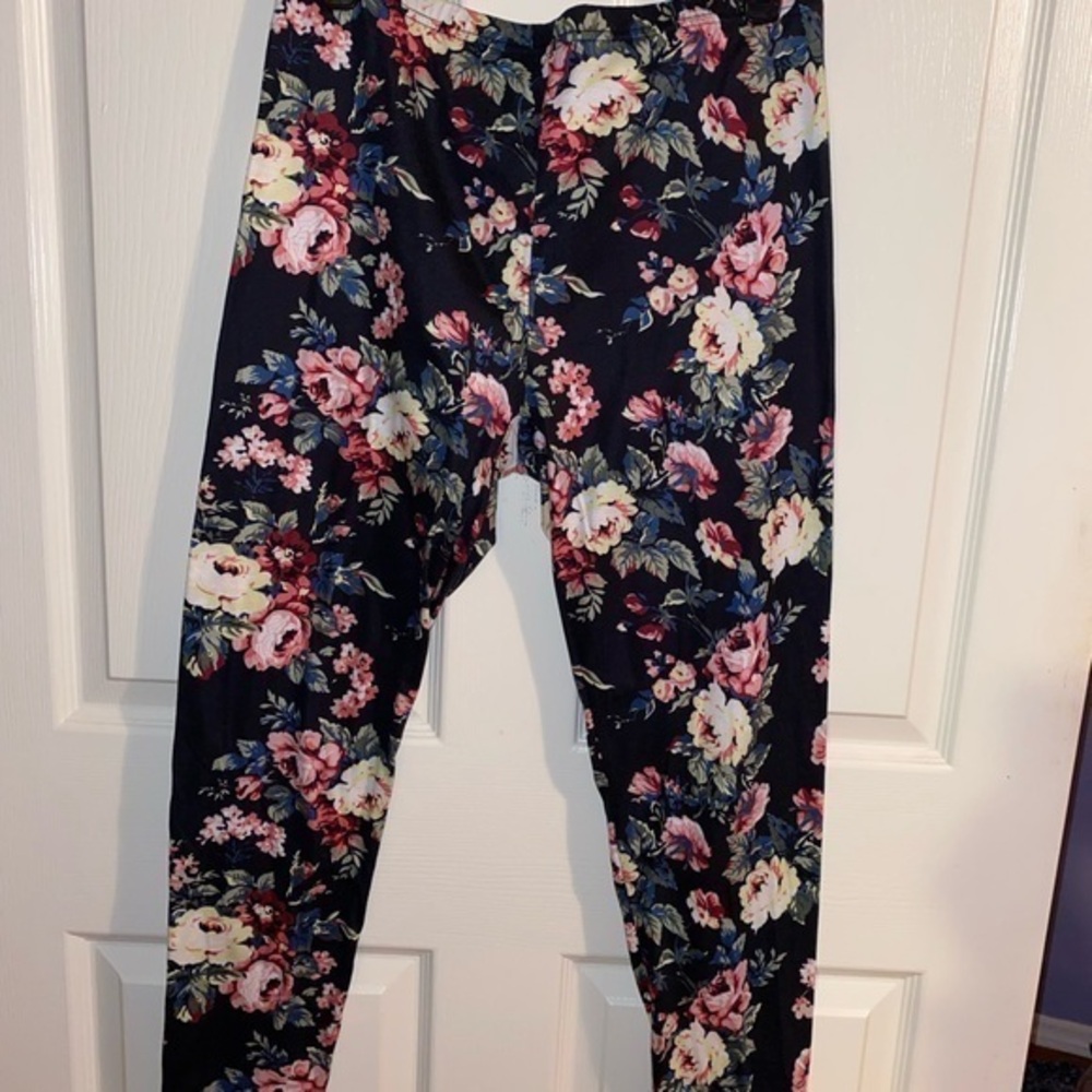 Colorful Floral Leggings XL, Roses